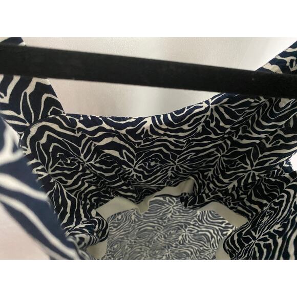 INC Black & White with Geometric Pattern Tank Bra Top XS - Picture 7 of 8